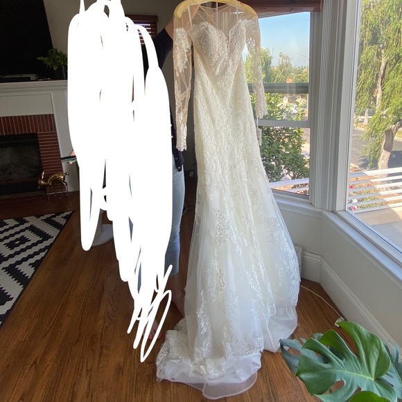 NEW UNWORN UNALTERED PRONOVIAS DRILIA WEDDING DRESS MERMAID LACE - Picture 13 of 13